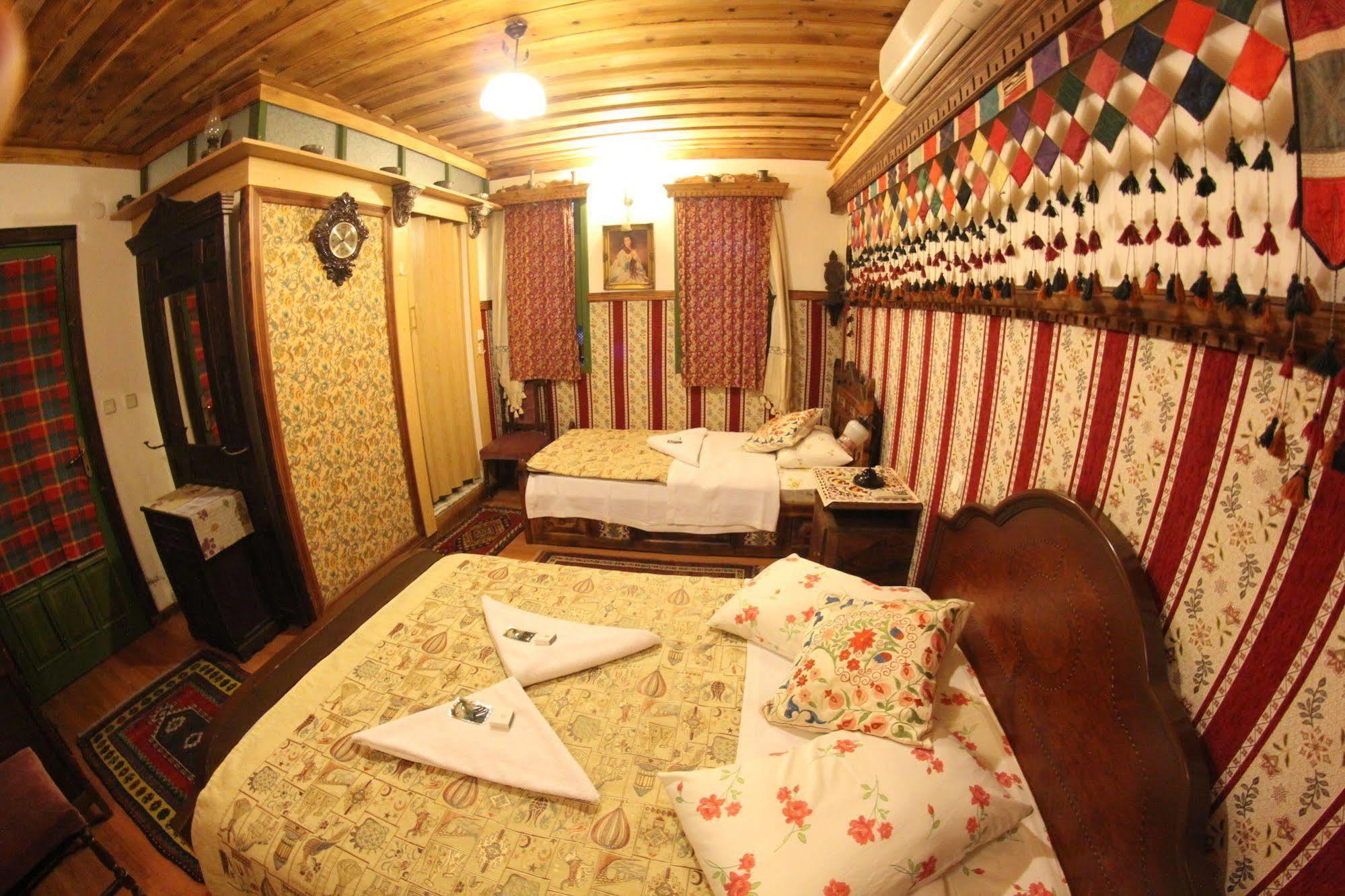 סלצ'וק Homeros Pension & Guesthouse מראה חיצוני תמונה
