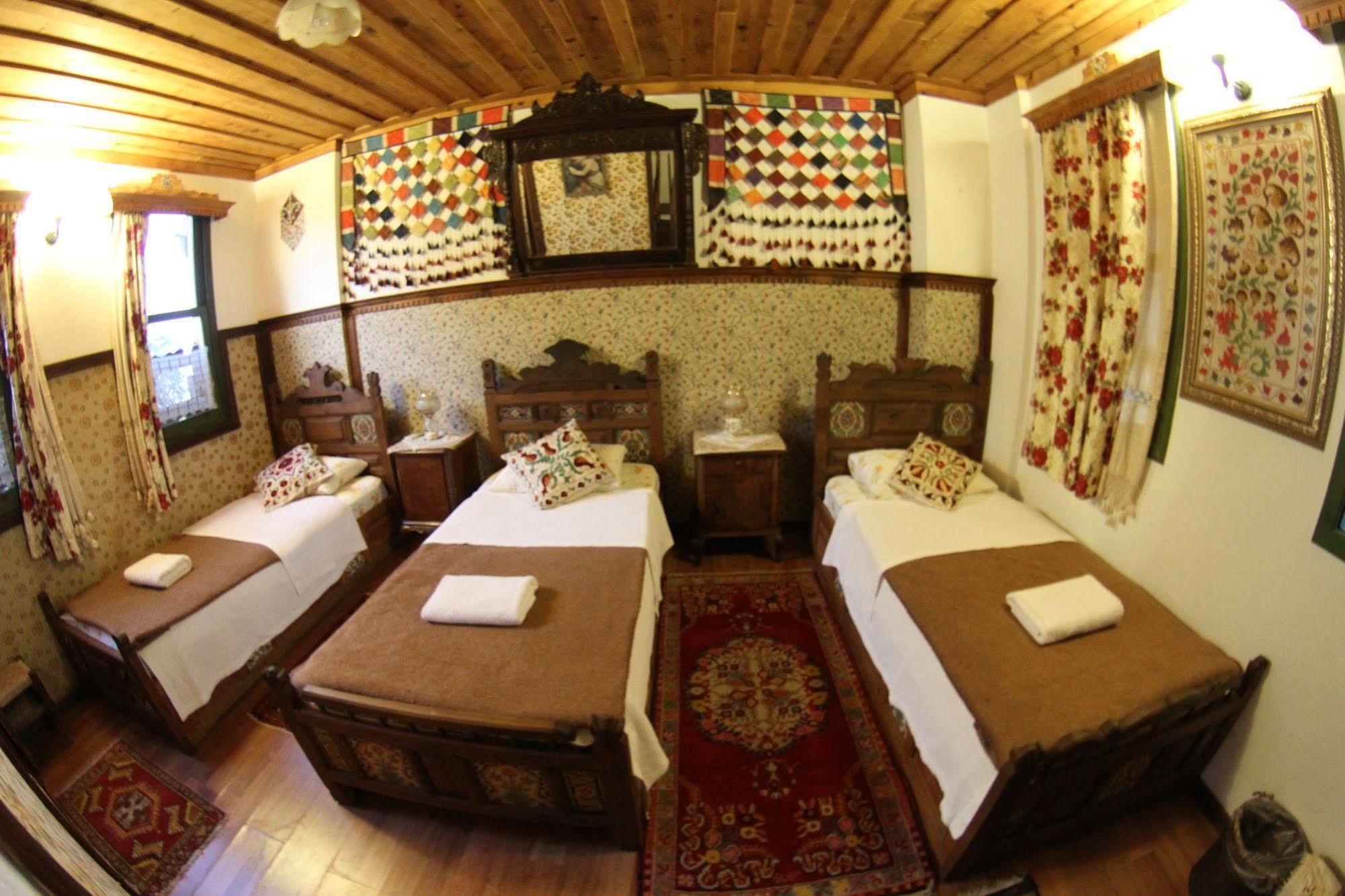סלצ'וק Homeros Pension & Guesthouse מראה חיצוני תמונה