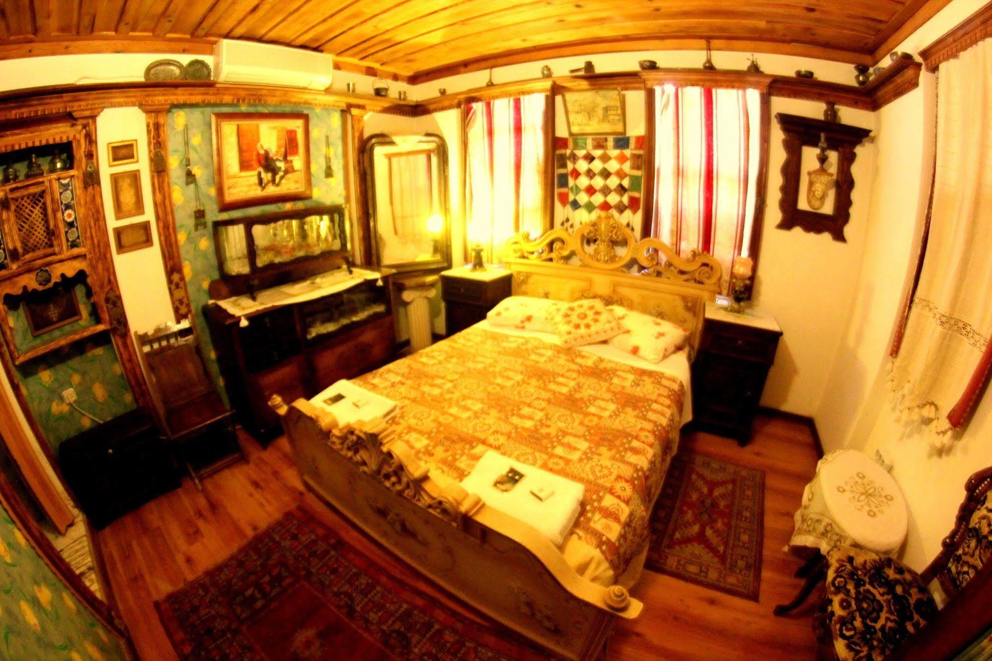 סלצ'וק Homeros Pension & Guesthouse מראה חיצוני תמונה